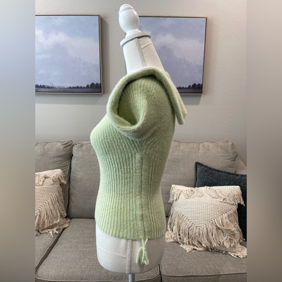 Green Fuzzy Princess Polly Sweater, Size S/M - Picture 3 of 4